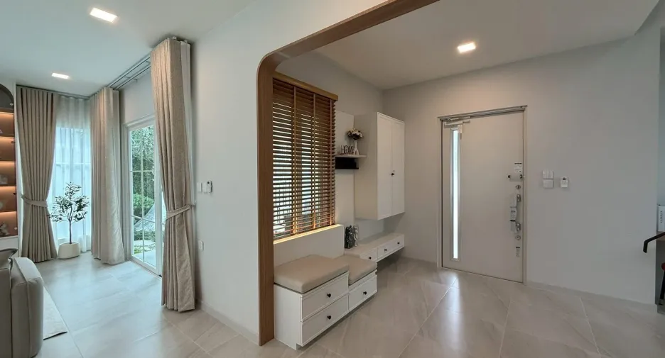 For rent 4 bedrooms house in Bang Phli, Samut Prakan