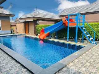 For rent 6 bedrooms villa in Bang Lamung, Chonburi