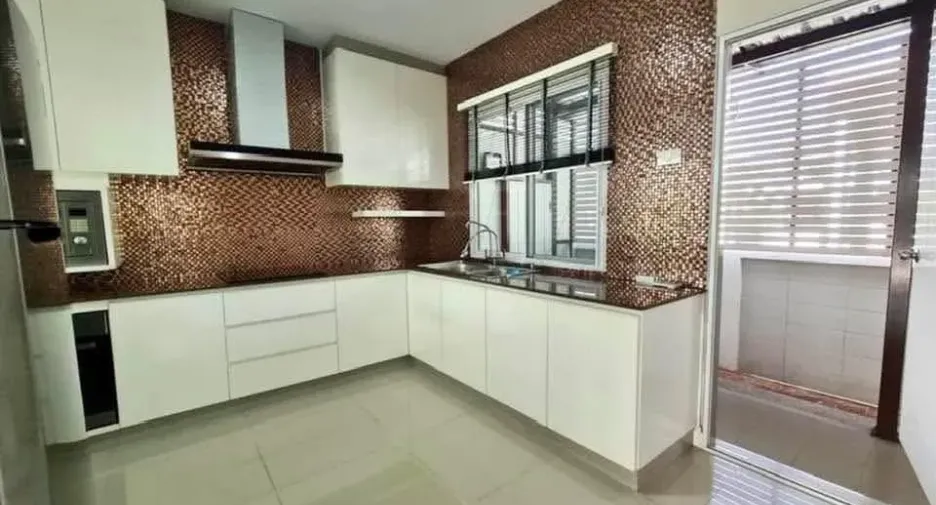 For sale 3 bedrooms house in San Sai, Chiang Mai