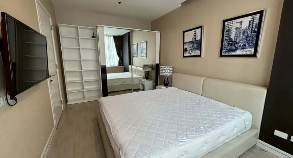 For rent 1 bed condo in Huai Khwang, Bangkok