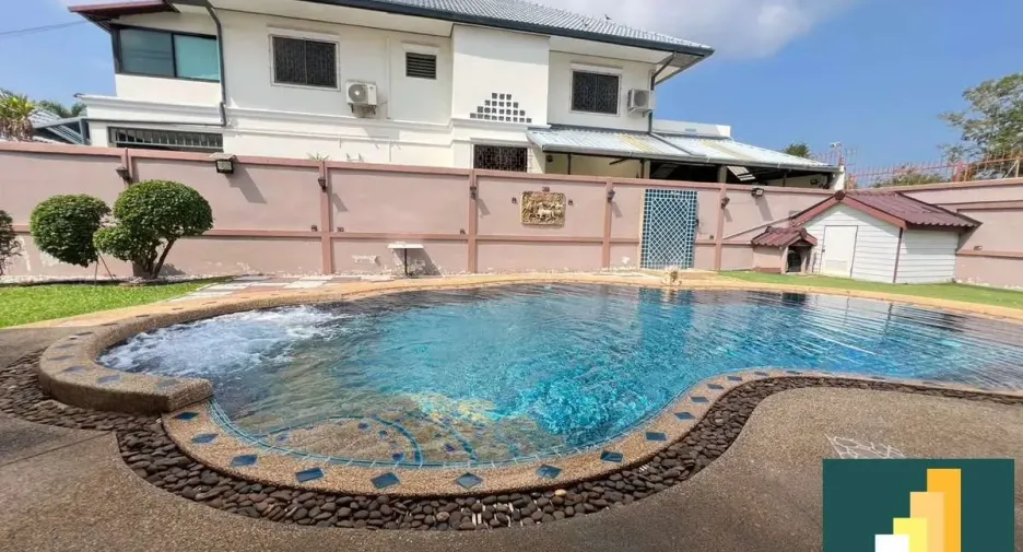 For rent 5 bedrooms house in Bang Lamung, Chonburi