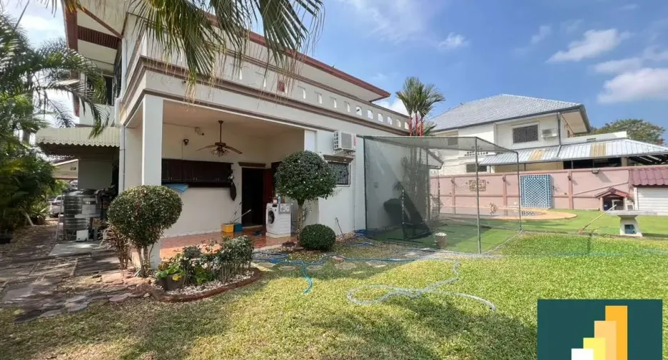 For rent 5 bedrooms house in Bang Lamung, Chonburi