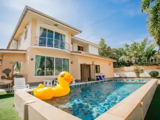For Rent 8 Bedroom House In Bang Lamung, Chonburi