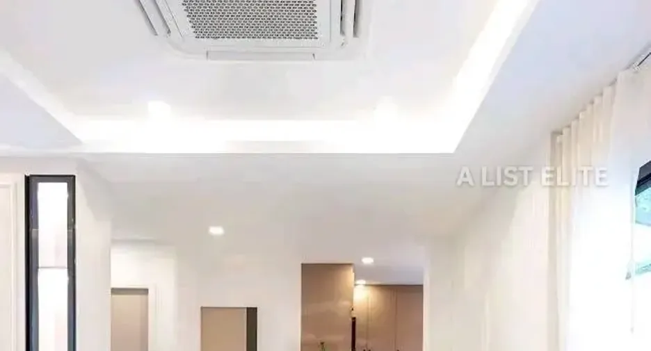 For rent 5 bedrooms house in Bang Lamung, Chonburi