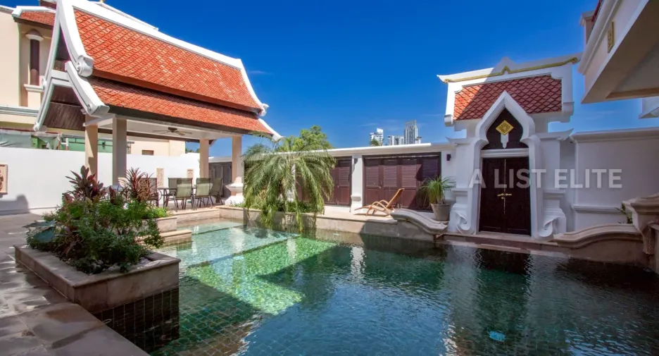 For rent 4 bedrooms house in Bang Lamung, Chonburi