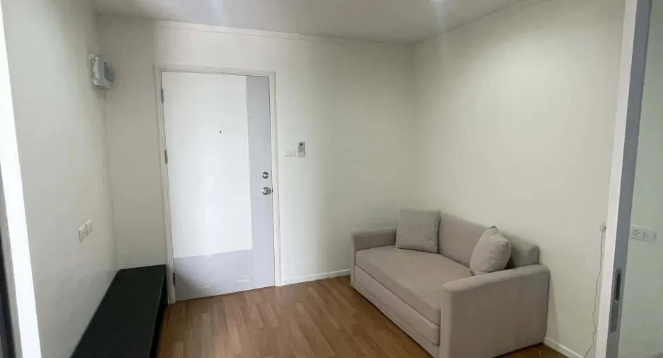 Wohnung zur Miete mit 1 Zimmer in Taling Chan, Bangkok