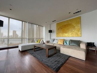 Wohnung zur Miete mit 3 Zimmer in Khlong Toei, Bangkok