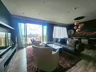 Аренда и продажа 3 спальни кондо в Кхлонг Тоеи, Бангкок