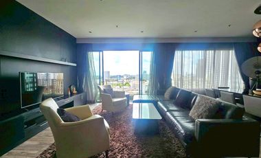Wohnung zur Miete und zum Kauf mit 3 Zimmer in Khlong Toei, Bangkok