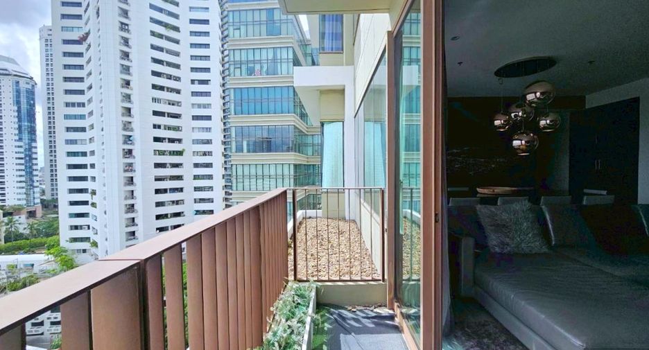 For rent そして for sale 3 ベッドルーム condo in Khlong Toei, Bangkok