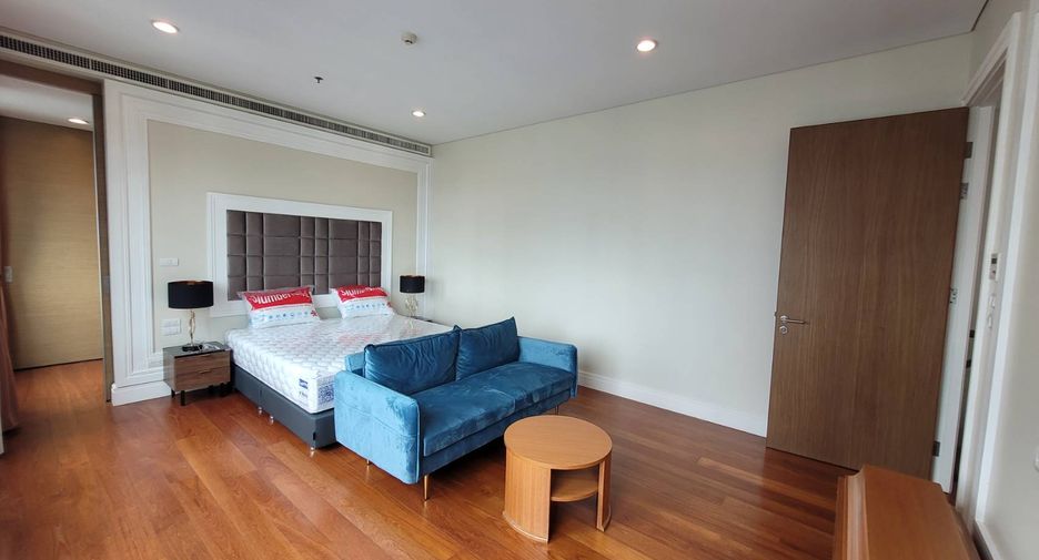 Wohnung zur Miete mit 3 Zimmer in Khlong Toei, Bangkok