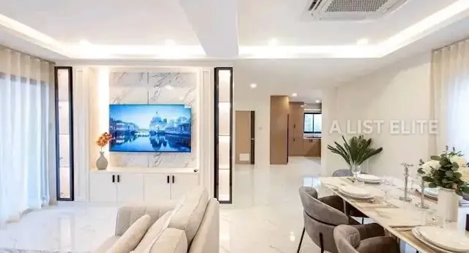 For rent 5 bedrooms house in Bang Lamung, Chonburi