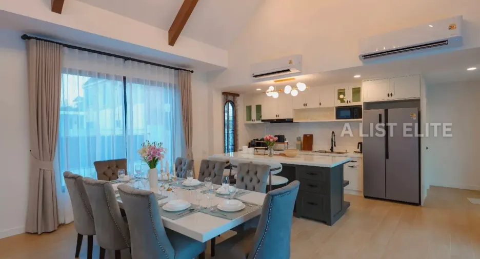 For rent 5 bedrooms house in Bang Lamung, Chonburi