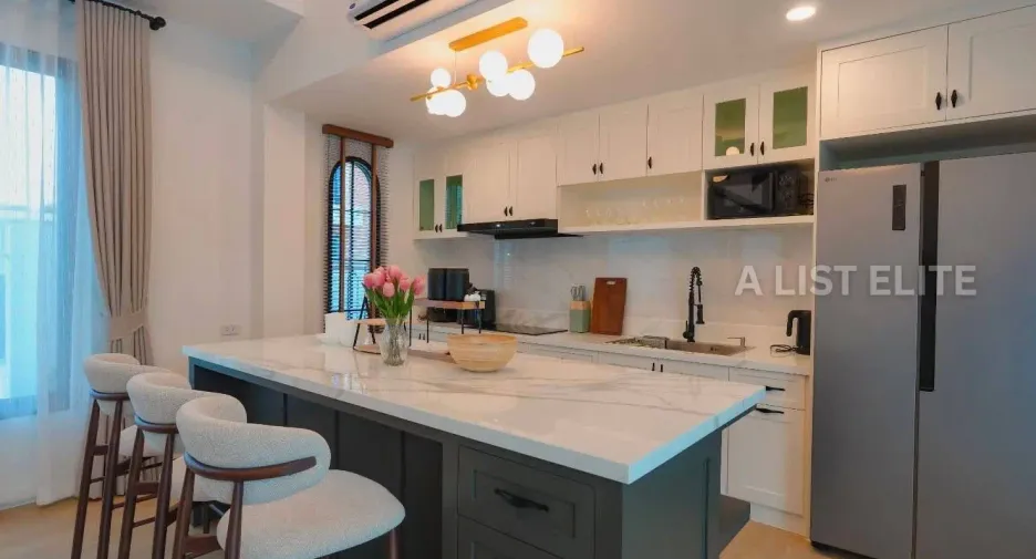 For rent 5 bedrooms house in Bang Lamung, Chonburi