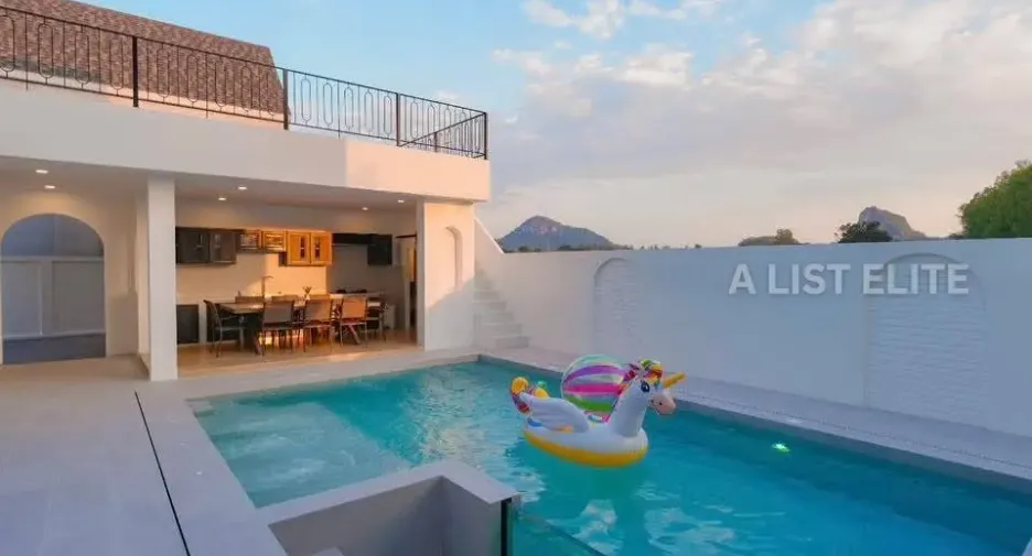 For rent 5 bedrooms house in Bang Lamung, Chonburi