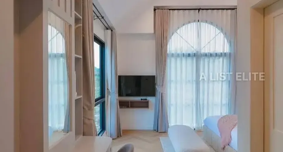 For rent 5 bedrooms house in Bang Lamung, Chonburi