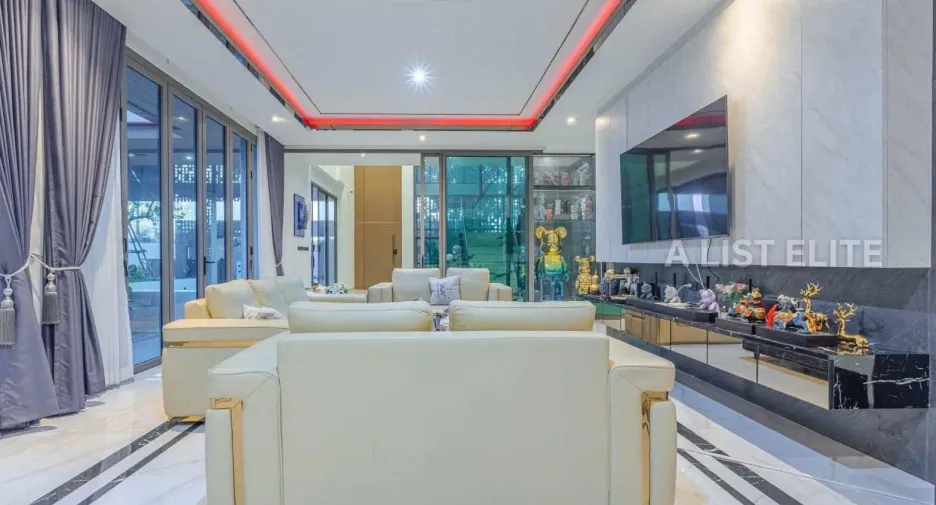 For rent 6 bedrooms house in Bang Lamung, Chonburi