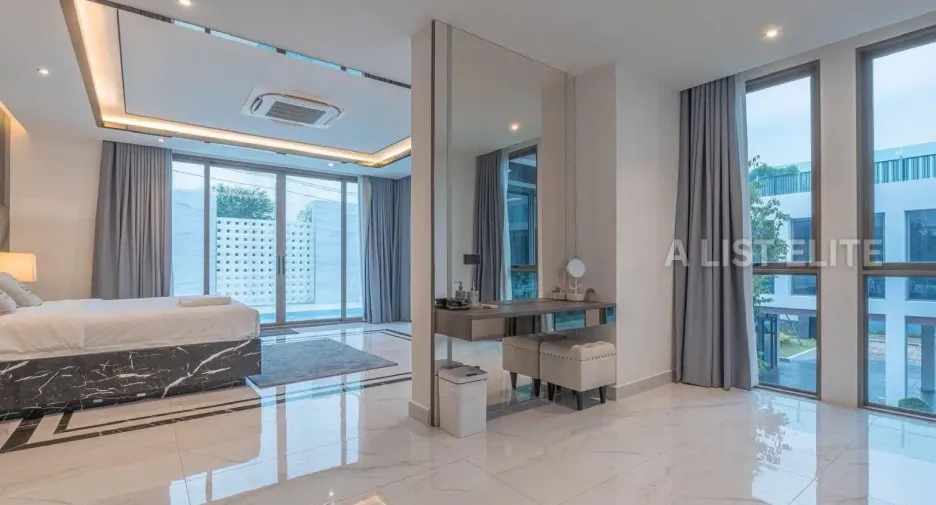 For rent 6 bedrooms house in Bang Lamung, Chonburi