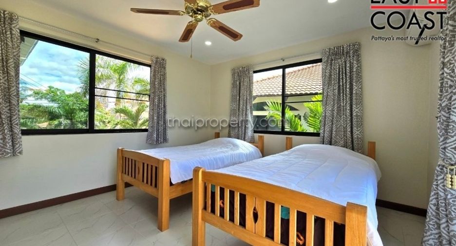 Haus zum Kauf mit 4 Zimmer in Bang Lamung, Chonburi