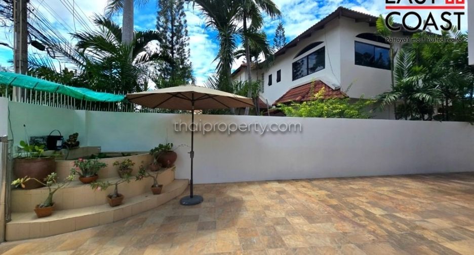Haus zum Kauf mit 4 Zimmer in Bang Lamung, Chonburi
