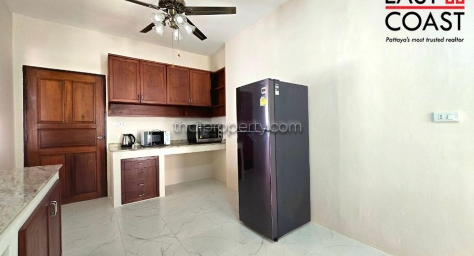Haus zum Kauf mit 4 Zimmer in Bang Lamung, Chonburi