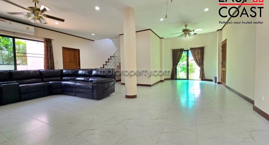 Haus zum Kauf mit 4 Zimmer in Bang Lamung, Chonburi