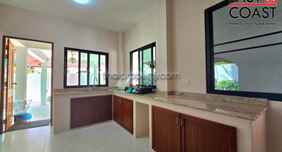 Haus zum Kauf mit 4 Zimmer in Bang Lamung, Chonburi