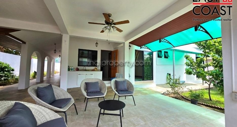 Haus zum Kauf mit 4 Zimmer in Bang Lamung, Chonburi