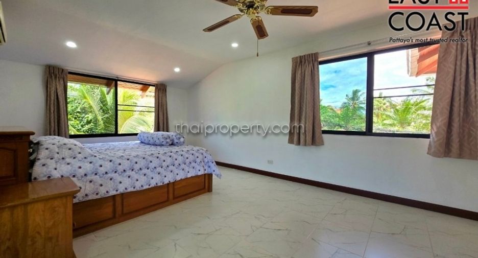 Haus zum Kauf mit 4 Zimmer in Bang Lamung, Chonburi