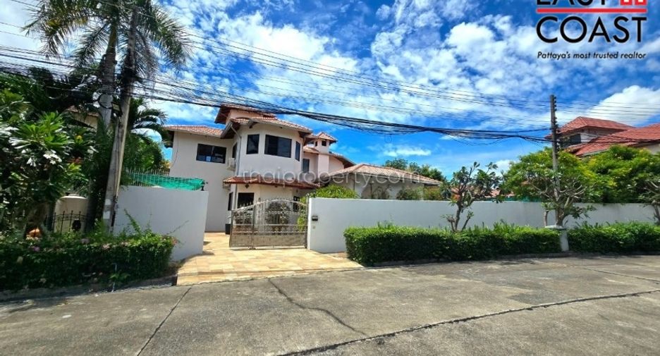 Haus zum Kauf mit 4 Zimmer in Bang Lamung, Chonburi