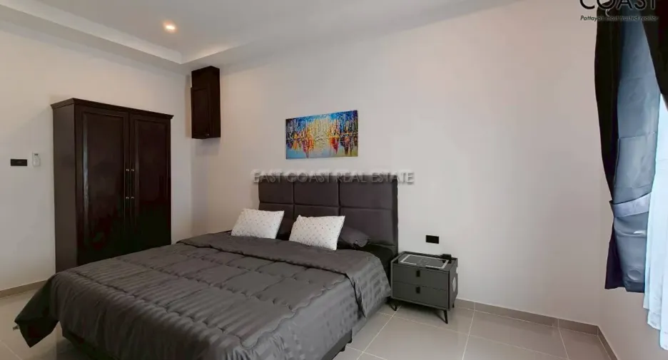 For rent 5 bedrooms house in Bang Lamung, Chonburi