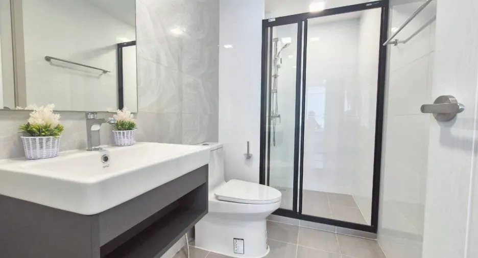 For rent 1 bed condo in Lat Phrao, Bangkok