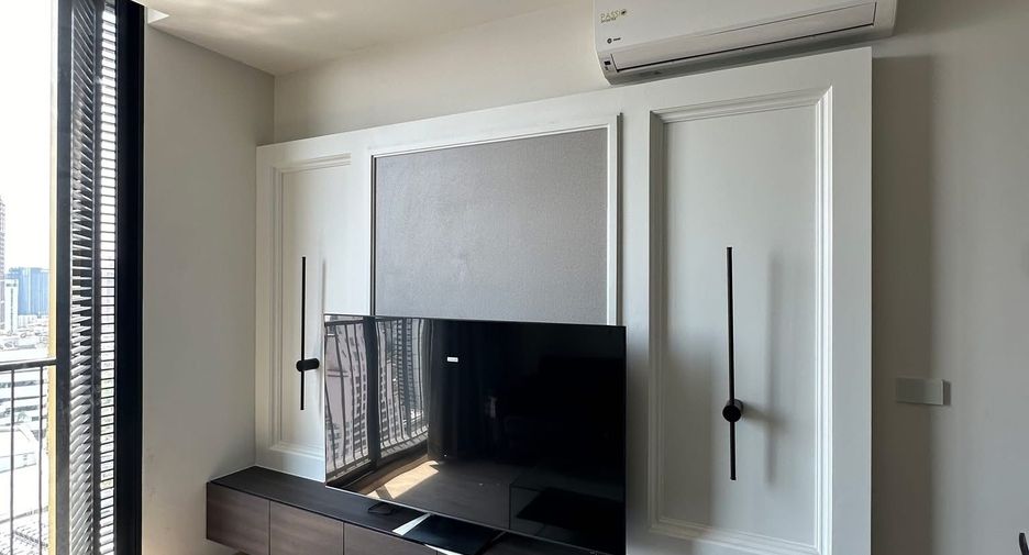 For rent 1 bed condo in Watthana, Bangkok