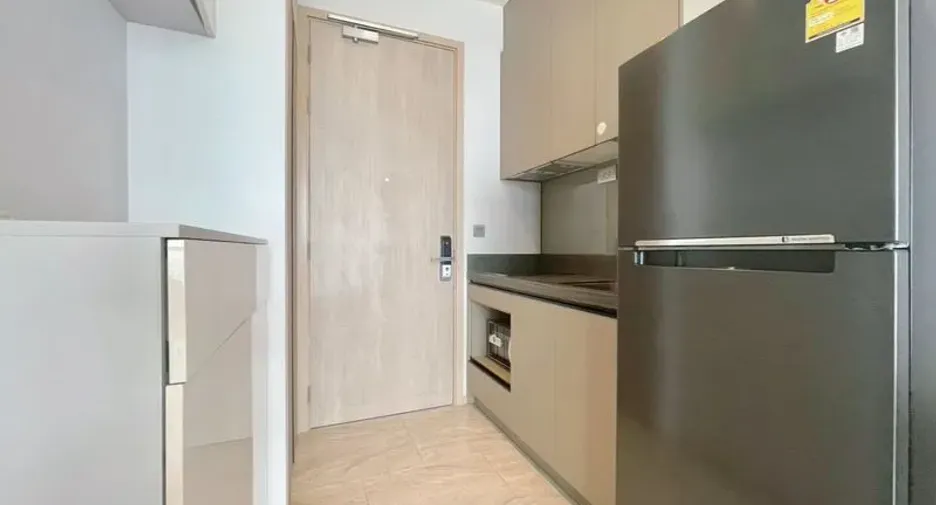 Wohnung zur Miete mit 1 Zimmer in Huai Khwang, Bangkok