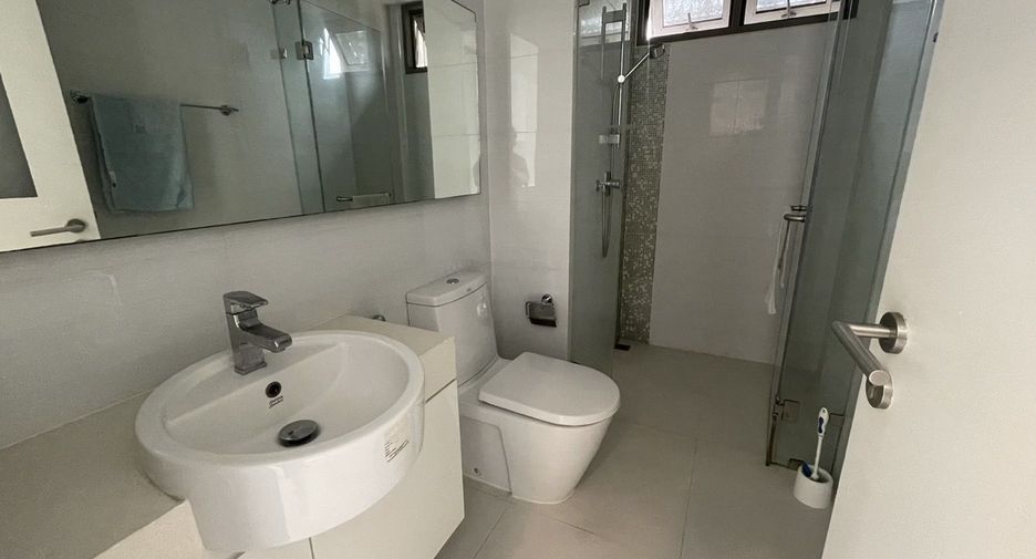 Condo en alquiler de 2 habitaciones en Sathon, Bangkok