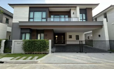 Haus zur Miete mit 4 Zimmer in Bang Phli, Samut Prakan