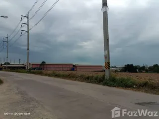 出售 土地 在 Pluak Daeng, Rayong