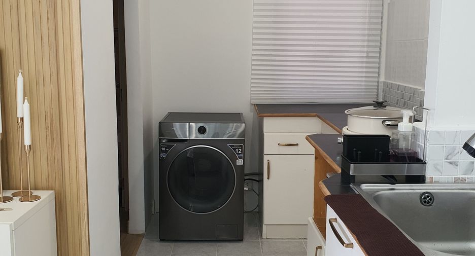 Condo en alquiler de 2 habitaciones en Prawet, Bangkok