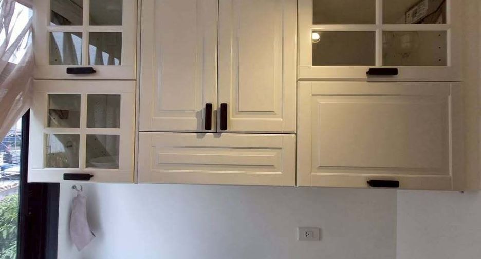 For sale 2 bedrooms condo in Bang Rak, Bangkok