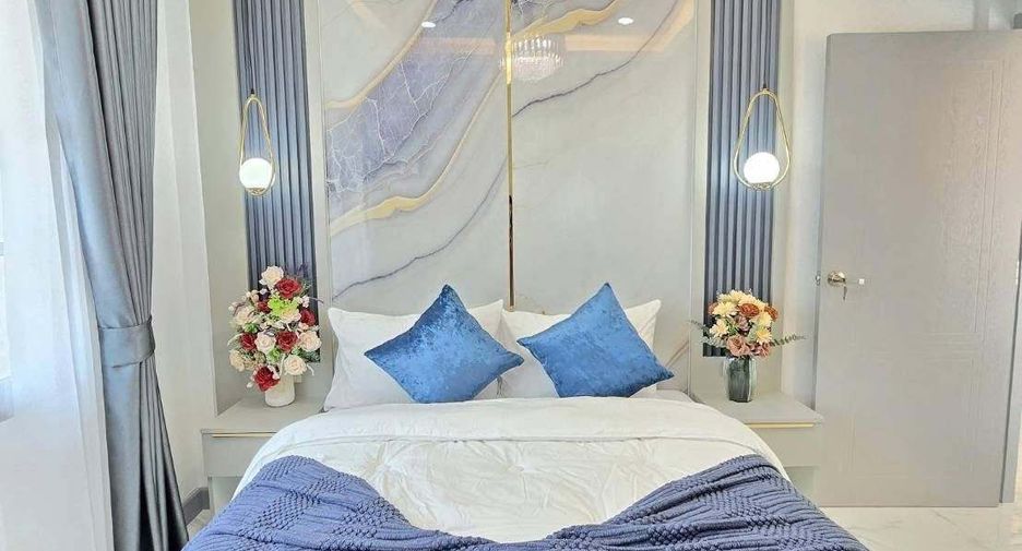 For sale 4 bedrooms villa in Bang Lamung, Chonburi