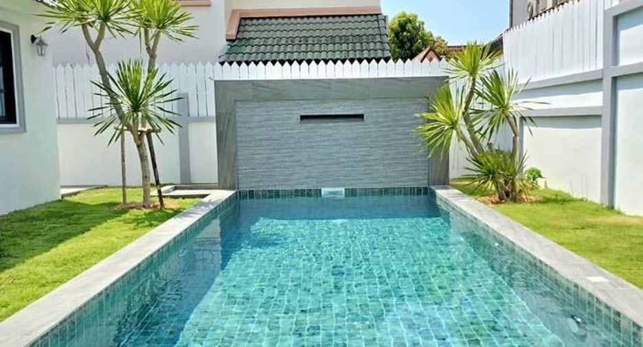 For sale 4 bedrooms villa in Bang Lamung, Chonburi