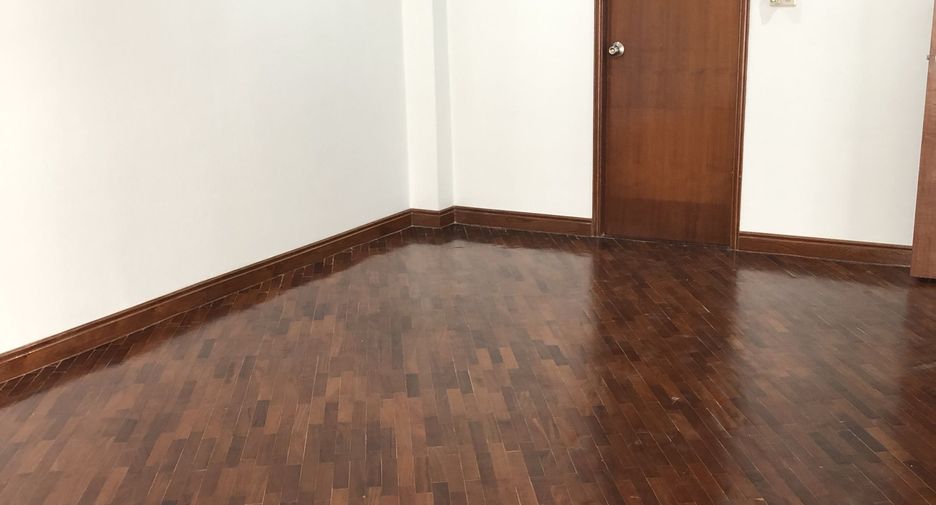 出售 1 卧室 公寓 在 Bang Lamung, Chon Buri