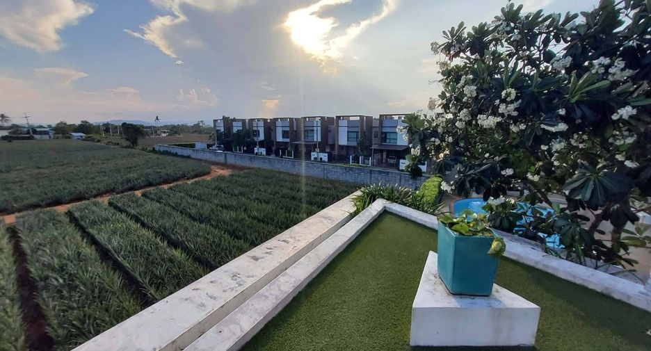 For rent 3 bedrooms house in Pran Buri, Prachuap Khiri Khan
