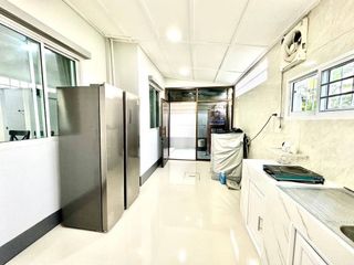 Аренда 3 спальни дом в Лат Крабанг, Бангкок