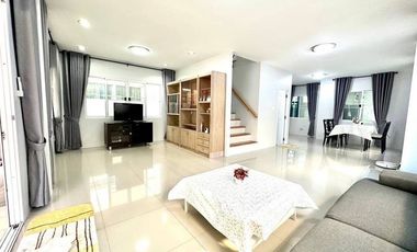 For rent 3 bedrooms house in Lat Krabang, Bangkok