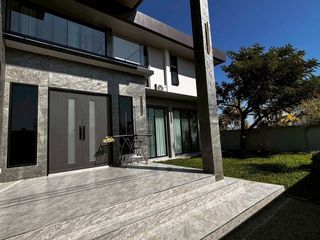 For rent 4 bedrooms villa in Mae Rim, Chiang Mai