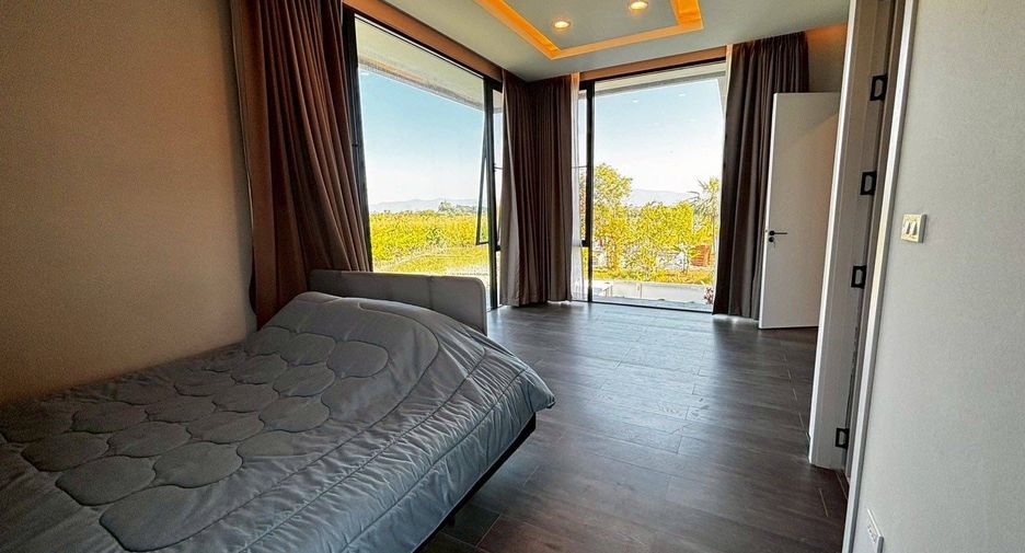 For rent 4 bedrooms villa in Mae Rim, Chiang Mai