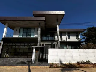 For rent 4 ベッドルーム villa in Mae Rim, Chiang Mai