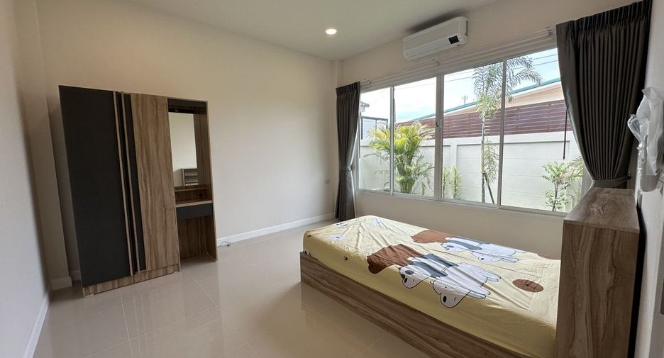 For rent 3 bedrooms villa in Huay Yai, Pattaya