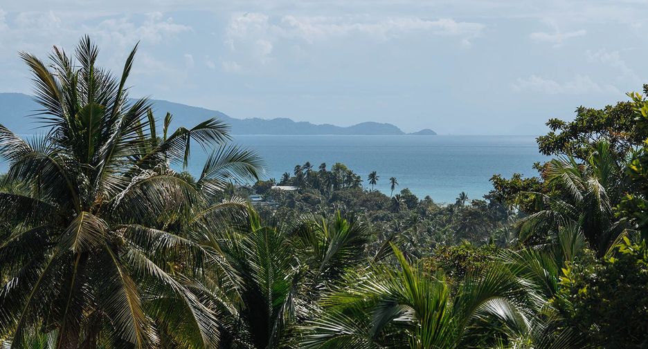 For sale 5 bedrooms villa in Ko Pha-ngan, Surat Thani